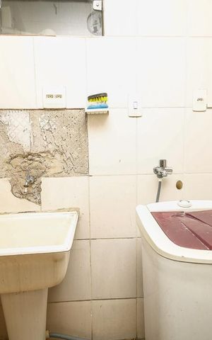 Casa à venda com 700m², 15 quartos e 1 vaga Casa à venda com 700m², 15 quartos e 1 vagaÁrea de Serviço