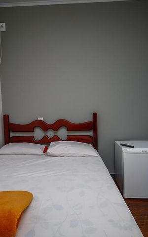 Casa à venda com 700m², 15 quartos e 1 vaga Casa à venda com 700m², 15 quartos e 1 vagaSuíte 2