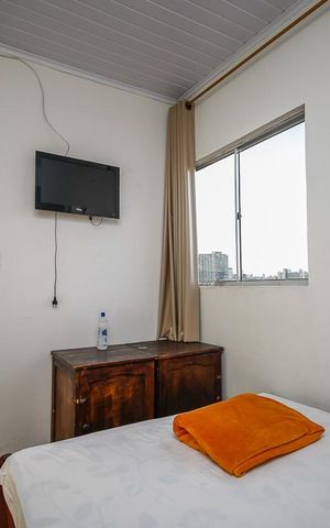 Casa à venda com 700m², 15 quartos e 1 vaga Casa à venda com 700m², 15 quartos e 1 vagaSuíte 2