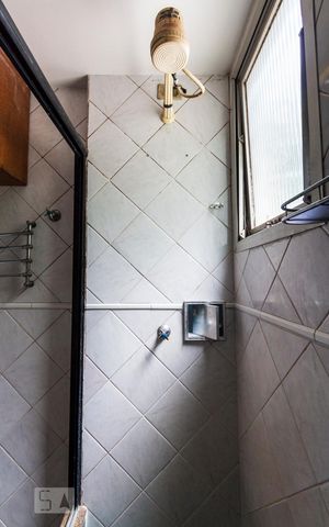 Apartamento à venda com 70m², 2 quartos e 2 vagasBanheiro Social