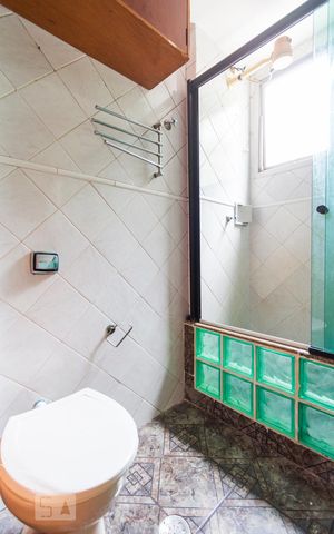 Apartamento à venda com 70m², 2 quartos e 2 vagasBanheiro Social