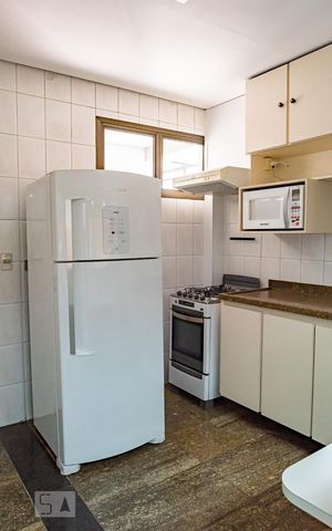 Apartamento à venda com 330m², 4 quartos e 4 vagas Apartamento à venda com 330m², 4 quartos e 4 vagasÁrea comum - Salão de festas