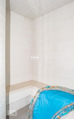 Apartamento à venda com 330m², 4 quartos e 4 vagas Apartamento à venda com 330m², 4 quartos e 4 vagasCobertura - Sauna