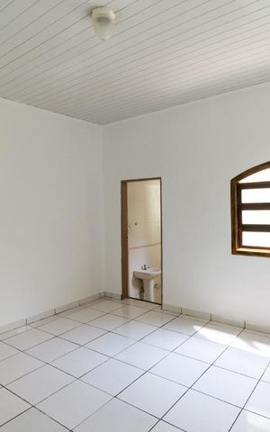 Casa à venda com 350m², 2 quartos e 9 vagasSuíte 