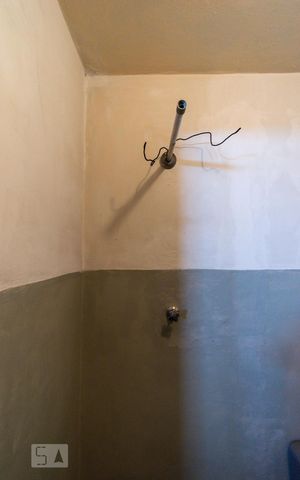 Casa à venda com 350m², 2 quartos e 9 vagasBanheiro