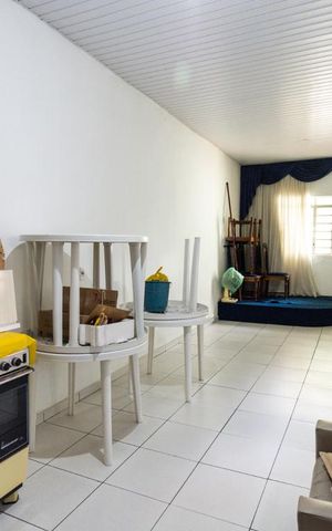 Casa à venda com 350m², 2 quartos e 9 vagasEdícula