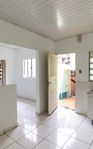 Casa à venda com 350m², 2 quartos e 9 vagasCozinha