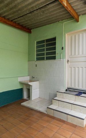 Casa à venda com 350m², 2 quartos e 9 vagasÁrea de serviço