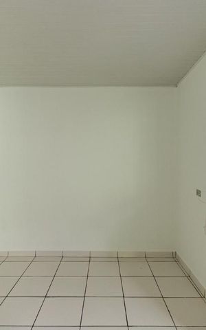Casa à venda com 350m², 2 quartos e 9 vagasCozinha