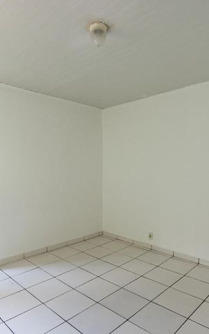 Casa à venda com 350m², 2 quartos e 9 vagasSuíte 