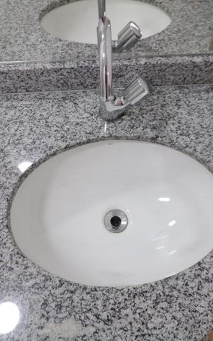 Apartamento para alugar com 36m², 1 quarto e 1 vaga Apartamento para alugar com 36m², 1 quarto e 1 vagaBanheiro Social