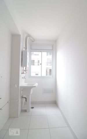 Apartamento para alugar com 36m², 1 quarto e 1 vaga Apartamento para alugar com 36m², 1 quarto e 1 vagaDetalhe da area de serviço