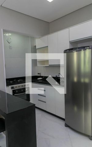 Apartamento à venda com 40m², 1 quarto e sem vaga Apartamento à venda com 40m², 1 quarto e sem vagaCozinha - Armários