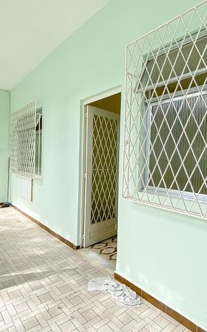 Casa para alugar com 70m², 2 quartos e 1 vaga Casa para alugar com 70m², 2 quartos e 1 vagaVaranda