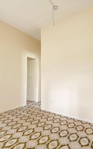 Casa para alugar com 70m², 2 quartos e 1 vaga Casa para alugar com 70m², 2 quartos e 1 vagaSala