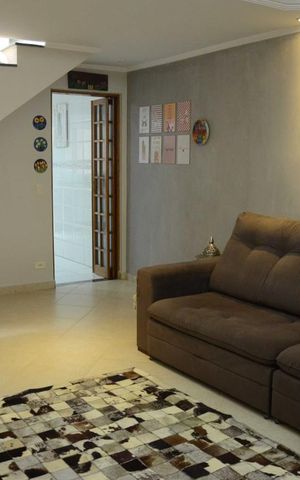 Casa à venda com 140m², 3 quartos e 1 vagaSala