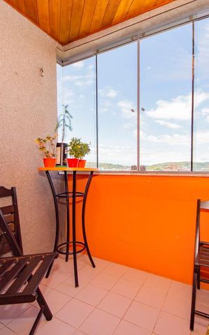 Apartamento à venda com 84m², 2 quartos e 1 vaga Apartamento à venda com 84m², 2 quartos e 1 vagaVaranda da Sala