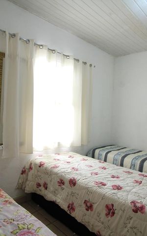 Casa para alugar com 400m², 1 quarto e 1 vagaQuarto 