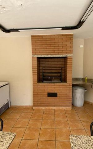 Apartamento à venda com 186m², 3 quartos e 3 vagas Apartamento à venda com 186m², 3 quartos e 3 vagasÁrea comum - Churrasqueira
