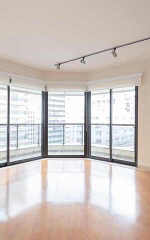 Apartamento à venda com 190m², 3 quartos e 3 vagasSala
