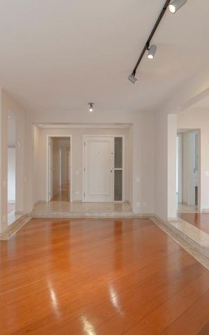 Apartamento à venda com 190m², 3 quartos e 3 vagasSala