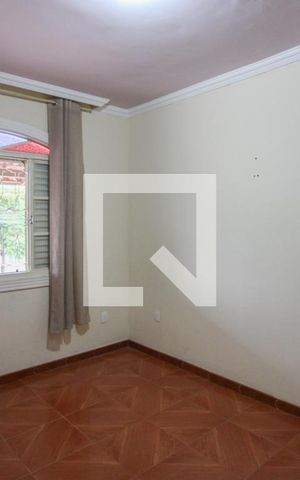 Casa à venda com 750m², 6 quartos e 6 vagas Casa à venda com 750m², 6 quartos e 6 vagasSuíte 4