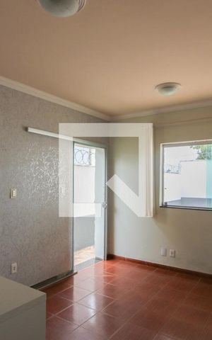 Casa à venda com 750m², 6 quartos e 6 vagas Casa à venda com 750m², 6 quartos e 6 vagasSuíte 5