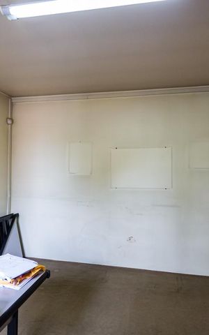 Casa à venda com 466m², 6 quartos e 5 vagas Casa à venda com 466m², 6 quartos e 5 vagasQuarto