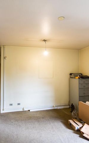 Casa à venda com 466m², 6 quartos e 5 vagas Casa à venda com 466m², 6 quartos e 5 vagasSuite