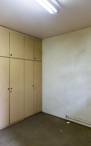Casa à venda com 466m², 6 quartos e 5 vagas Casa à venda com 466m², 6 quartos e 5 vagasQuarto 2