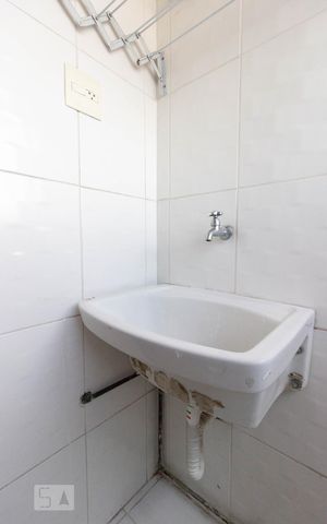 Apartamento à venda com 60m², 2 quartos e 1 vaga Apartamento à venda com 60m², 2 quartos e 1 vagaÁrea de Serviço
