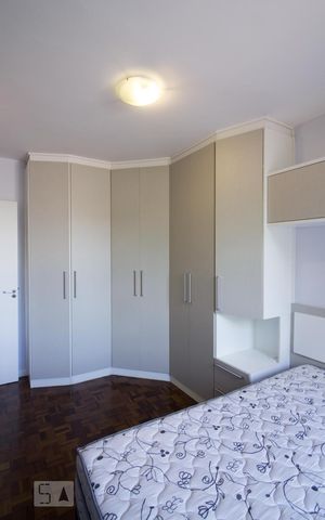 Studio para alugar com 44m², 1 quarto e 1 vaga Studio para alugar com 44m², 1 quarto e 1 vagaQuarto