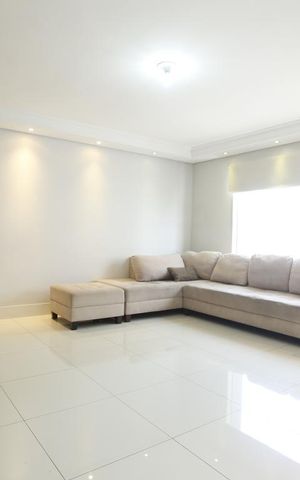 Apartamento à venda com 100m², 3 quartos e 1 vagaSala  