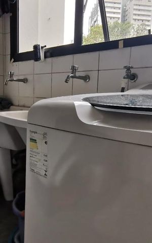 Apartamento à venda com 230m², 3 quartos e 4 vagas Apartamento à venda com 230m², 3 quartos e 4 vagasDetalhe da area de serviço