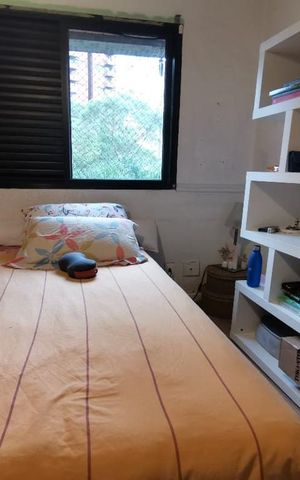 Apartamento à venda com 230m², 3 quartos e 4 vagas Apartamento à venda com 230m², 3 quartos e 4 vagasQuarto