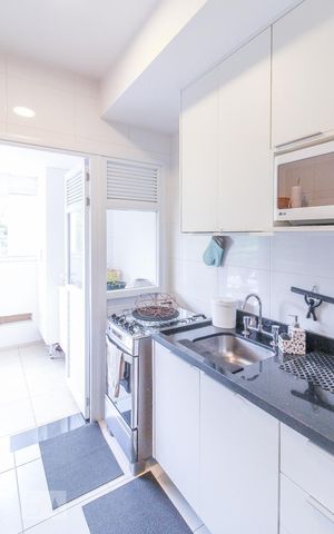 Apartamento à venda com 42m², 1 quarto e 1 vaga Apartamento à venda com 42m², 1 quarto e 1 vagaCozinha