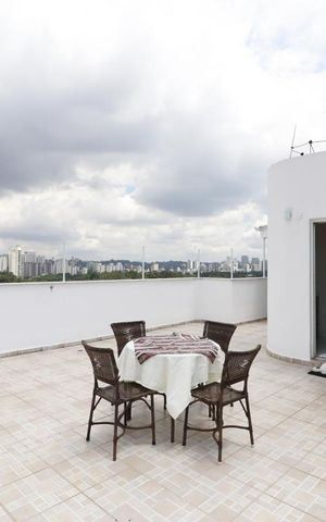 Apartamento à venda com 220m², 3 quartos e 1 vagaCobertura