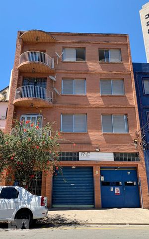 Apartamento à venda com 96m², 2 quartos e sem vaga Apartamento à venda com 96m², 2 quartos e sem vagaFachada