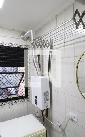 Apartamento à venda com 77m², 3 quartos e 1 vagaÁrea de Serviço