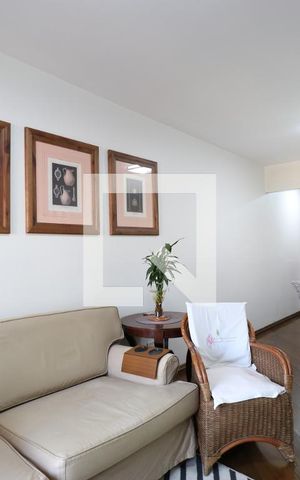Apartamento à venda com 77m², 3 quartos e 1 vagaSala
