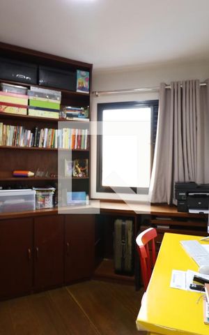 Apartamento à venda com 77m², 3 quartos e 1 vagaQuarto 2