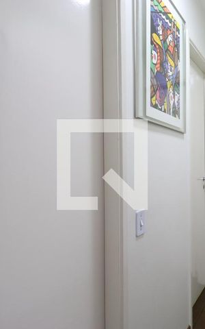 Apartamento à venda com 77m², 3 quartos e 1 vagaCorredor