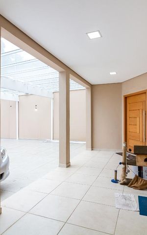 Casa à venda com 220m², 3 quartos e 7 vagasÁrea de serviço