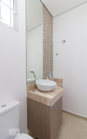 Casa à venda com 220m², 3 quartos e 7 vagasLavabo