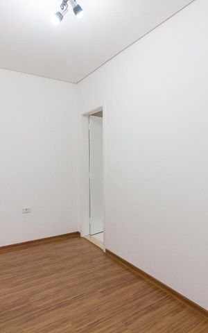 Casa à venda com 220m², 3 quartos e 7 vagasCloset quarto 3 suíte
