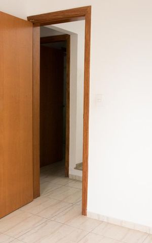 Casa de condomínio à venda com 150m², 3 quartos e 2 vagas Casa de condomínio à venda com 150m², 3 quartos e 2 vagasQuarto 1