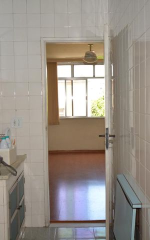 Apartamento à venda com 58m², 2 quartos e 1 vagaÁrea de Serviço