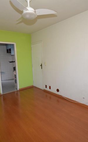 Apartamento à venda com 58m², 2 quartos e 1 vagaSala