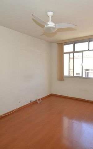 Apartamento à venda com 58m², 2 quartos e 1 vagaSala