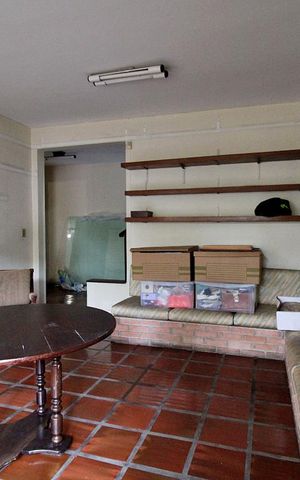 Casa à venda com 445m², 4 quartos e sem vagaSala inferior